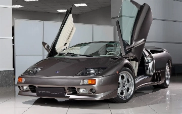В России продают редчайший суперкар Lamborghini Diablo