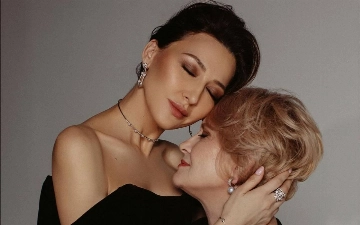 «Мы чуть не вылетели»: Лола с мамой попала в шторм