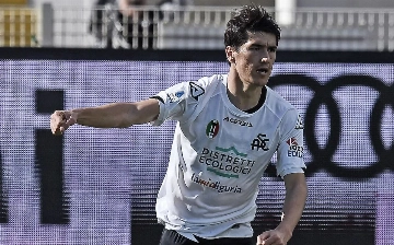 Шомуродов забил дебютный гол за «Специю» и спас команду от поражения (видео)