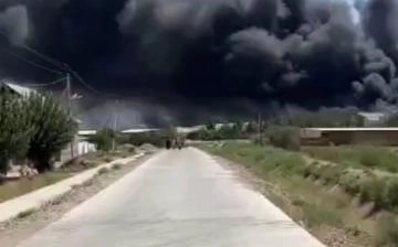 Под Термезом загорелся склад «Ферганаазот» (видео)