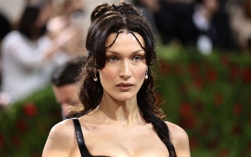 Как Белла Хадид выглядит после болезни? Модель вернулась к работе