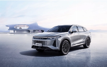 EXEED презентовал моноприводный RX