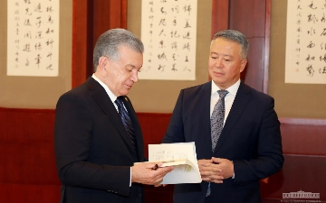 Шавкат Мирзиёев встретился с главами крупных китайских компаний (главное)