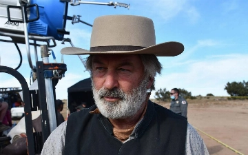 18 месяцев в тюрьме: вынесен первый приговор по делу об убийстве на съемках «Ржавчины»