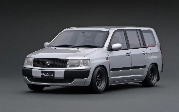 В Японии Toyota ProBox превратили во внедорожник Land Rover Defender