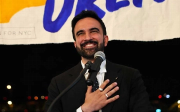 Новый мэр Нью-Йорка пообещал положить конец коррупции и «остановить Трампа»