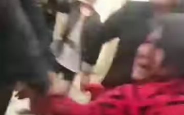 В Самарканде не желавшую освобождать арендованный дом женщину избили на глазах у детей