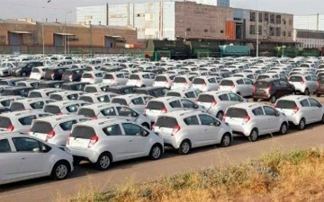 В UzAuto прокомментировали фото со стоянкой новых Chevrolet Spark в Ангрене