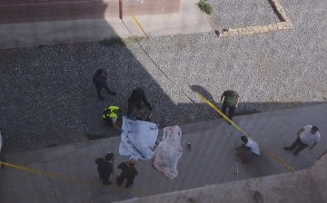 В Ургенче две девочки покончили с собой, спрыгнув с крыши многоэтажного дома