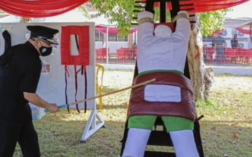 WP: В Сингапуре интернет-мошенников будут пороть розгами