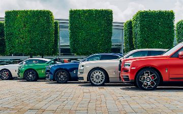 Rolls-Royce привез на фестиваль в Гудвуд эксклюзивную коллекцию автомобилей - фото