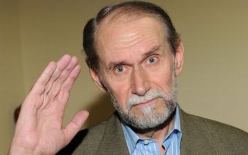 Умер российский сатирик Виктор Коклюшкин