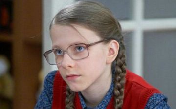 Актриса, сыгравшая Галину Сергеевну в «Папиных дочках» прилетела в Ташкент – фото