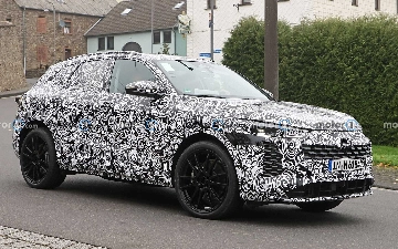 Фотошпионы показали экстерьер и интерьер нового Audi Q5