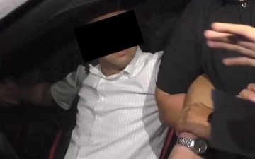 В Ангрене задержали следователя, потребовавшего взятку в $10 тысяч