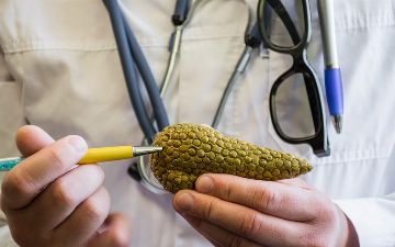 Определены два ранних симптома рака поджелудочной железы