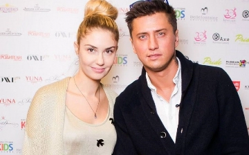 «Не пришлось менять школу, потому что смогла заплатить за нее сама»: Агата Муцениеце обвинила Павла Прилучного в неуплате алиментов