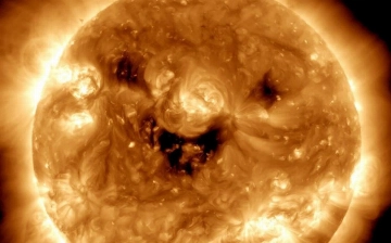 «Улыбающееся» Солнце накроет Узбекистан магнитными бурями