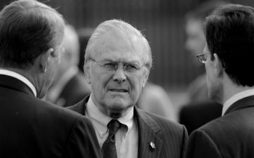 В США умер бывший глава Пентагона Дональд Рамсфелд