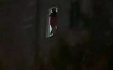 Жительница Андижана получила тяжелые травмы, упав с третьего этажа 