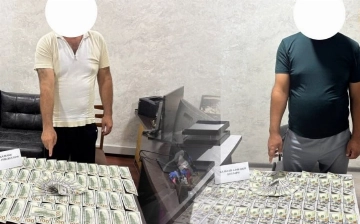 В Намангане поймали граждан, пытавшихся сбыть фальшивые $20 тысяч