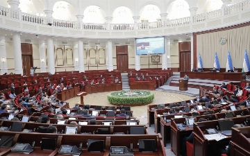 В Узбекистане начнут уголовно наказывать за незаконное приобретение или сбыт драгметаллов и камней