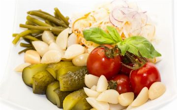Маринованные овощи могут привести к раку желудка – подробности
