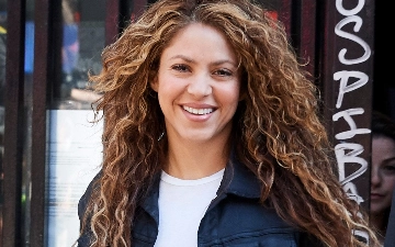 Шакиру вновь засняли с ее предполагаемым бойфрендом