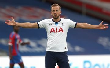 Кейн начал матч на скамейке запасных в АПЛ впервые с декабря 2018 года 