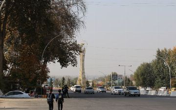 Продолжительный быстрый рост заемных средств создает риски для Узбекистана — Fitch Ratings