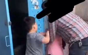 Рухшона показала, как ее дети защищаются и убегают от экс-супруга