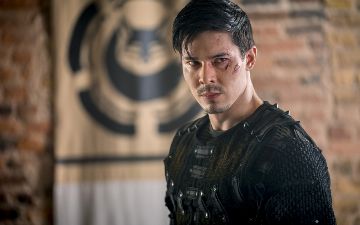 Ипполита в голливудской «Иронии судьбы» сыграет звезда «Мортал Комбат»