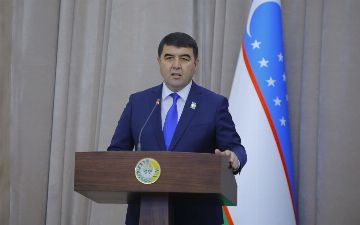 Хоким Наманганской области избран сенатором 