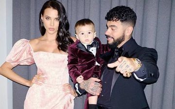 Поставила точку: Анастасия Решетова увезла своего сына на отпуск