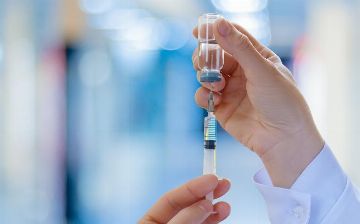 В Узбекистане возобновили вакцинацию второй и третьей дозами узбекско-китайской вакцины