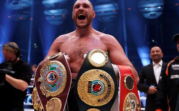 Боксер Тайсон Фьюри обогнал Александра Усика в рейтинге супертяжеловесов 