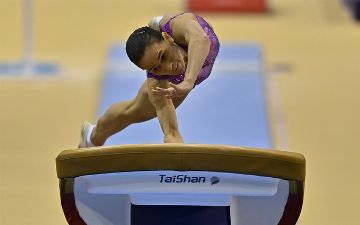 Оксана Чусовитина в 46 лет завоевала «золото» на Кубке Мира в Дохе — видео