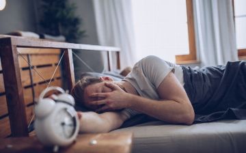 Мы все устали бороться с недосыпом. Что делать?