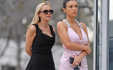 «Она нормальная»: Бьянка Цензори вышла в свет с мамой и удивила фанатов