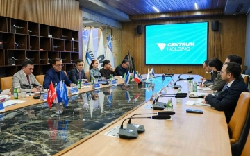 Узбекская частная авиакомпания обсудила перспективы развития сотрудничества с делегацией Посольства Франции 