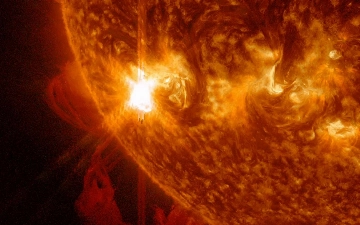 Ученые зафиксировали семь мощных вспышек на Солнце