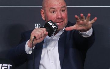 Глава UFC высказался о поединке блогера с Мейвезером