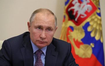 Путин заявил о необходимости работы с США для поэтапной разморозки средств Афганистана