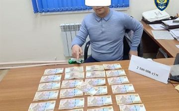 Начальника отдела Яшнабадского райгаза задержали с поличным при получении взятки