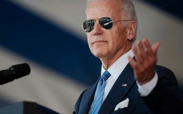 Байден готов лично отправиться в Киев