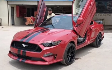 Этот Ford Mustang построен на базе Kia Spectra