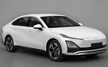 В Китае запустили продажи седана Wuling Starlight