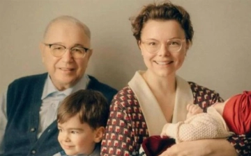 «Ребят, вы серьезно?»: Татьяна Брухунова ответила на подозрения, что не рожала дочь сама