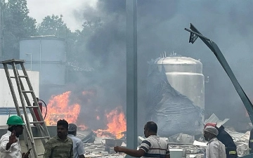 В Индии произошел взрыв на химическом заводе, погибли свыше 30 человек