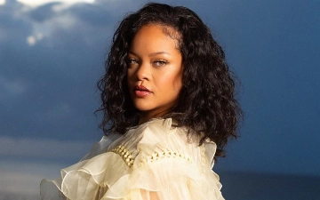 Рианна стала мамой в третий раз